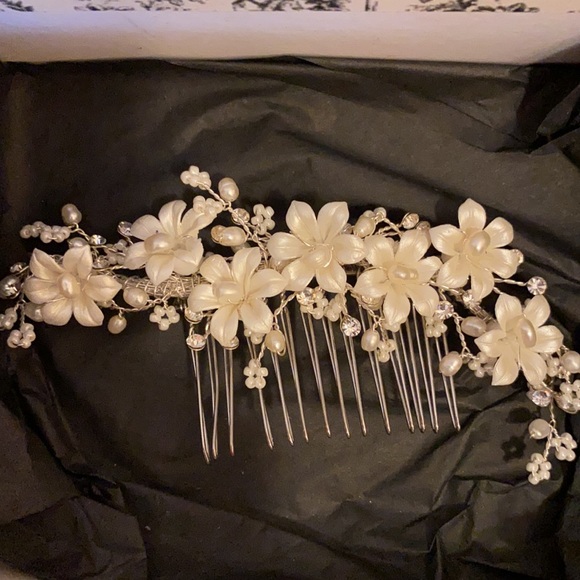 Elen Henderson wedding hair piece - Picture 2 of 3